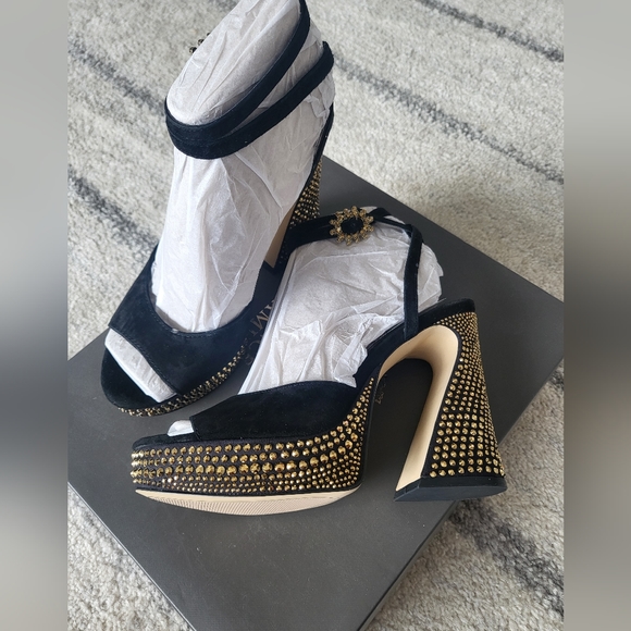 Nib vince camuto inna platform black suede heels 6.5 - Picture 6 of 6